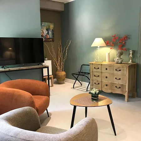 فندق مبيت وإفطار Le Clos Du Peintre سارلا لا كانيدا