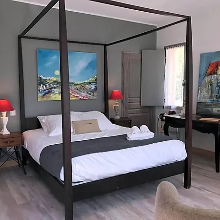 B&B Le Clos Du Peintre 4*