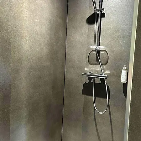 Oda ve Kahvaltı Le Clos Du Peintre 4*