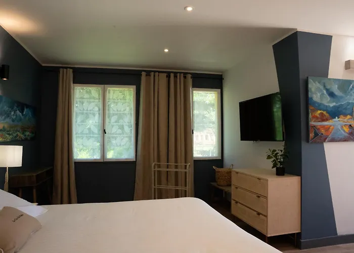 Bed & Breakfast Le Clos Du Peintre 4*